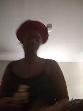 Redqueen82 online show from August 7, 10:56 pm