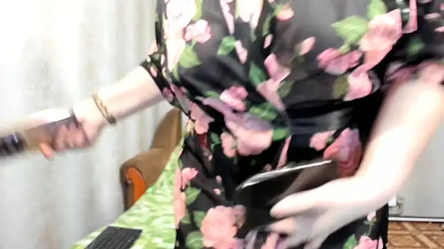 JUNOOO online show from March 21, 10:31 am