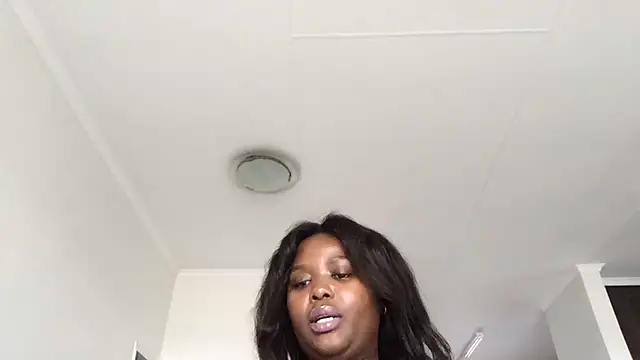 Snapshot of xBUSTY_CANDYx chatting on February 5, 10:31 am xBUSTY CANDYx online show from February 5, 10:31 am