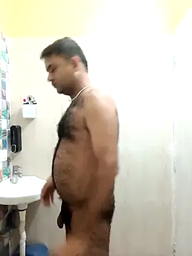 rarindam17 online show from January 14, 1:39 pm