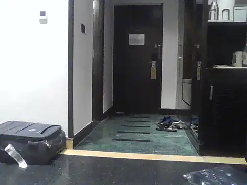 rarindam17 online show from February 24, 1:14 am