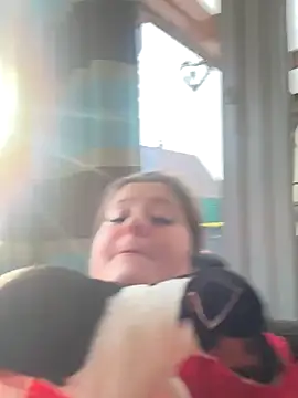 Snapshot of BootyLola chatting on November 22, 11:20 am BootyLola online show from November 22, 11:20 am