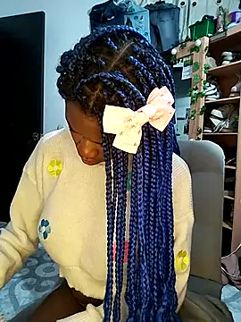 Snapshot of angel_allis chatting on February 21, 4:35 am angel allis online show from February 21, 4:35 am