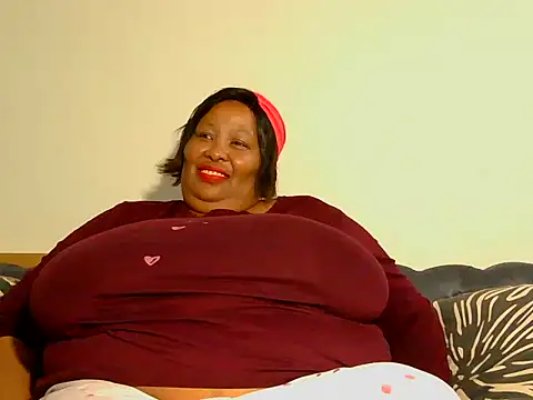 Snapshot of nancy111 chatting on March 5, 2:02 pm nancy111 online show from March 5, 2:02 pm