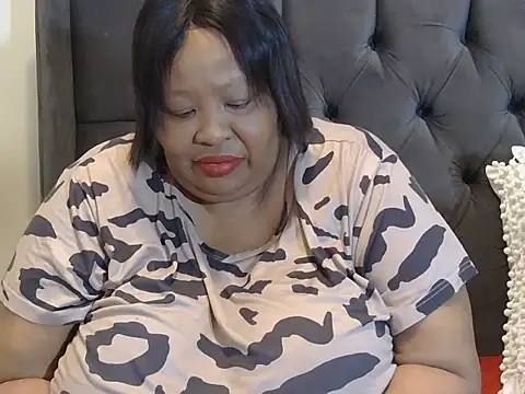 Snapshot of nancy111 chatting on March 12, 1:34 am nancy111 online show from March 12, 1:34 am