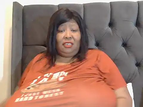 Snapshot of nancy111 chatting on March 16, 1:44 am nancy111 online show from March 16, 1:44 am