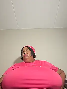 Snapshot of nancy111 chatting on March 27, 8:48 am nancy111 online show from March 27, 8:48 am