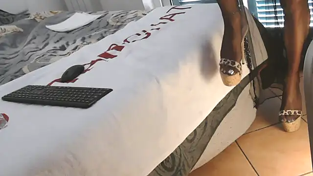 pinktv68 online show from October 31, 11:44 am