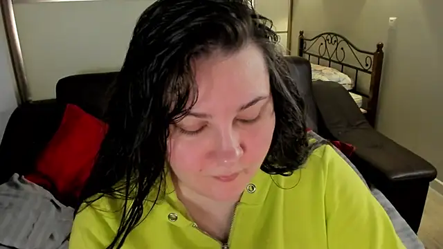 Snapshot of MarySwon chatting on March 11, 4:21 am MarySwon online show from March 11, 4:21 am