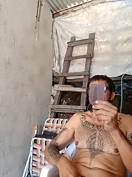 Snapshot of el_principe_hot chatting on February 19, 6:43 pm el principe hot online show from February 19, 6:43 pm