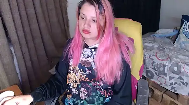 kattydirtylol online show from December 13, 2:32 am