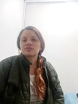 kattydirtylol online show from September 18, 5:31 am