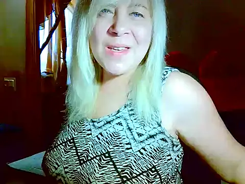 AgoniA7 online show from May 16, 7:05 am