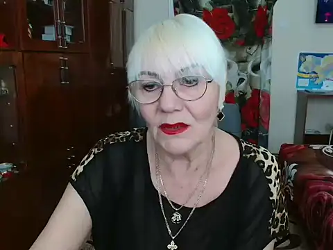 JenaCheim online show from February 11, 7:02 am