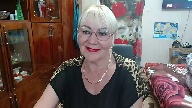 JenaCheim online show from June 2, 5:53 am