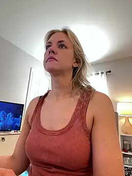 Snapshot of Kay_Cakes chatting on January 24, 3:13 pm Kay Cakes online show from January 24, 3:13 pm