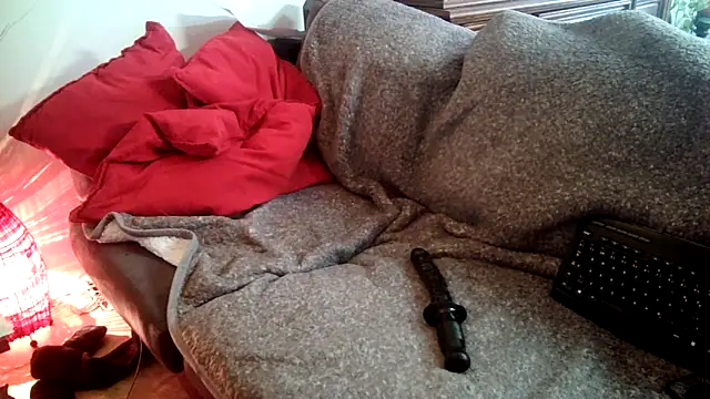 Snapshot of Truganini1 chatting on January 9, 6:26 pm Truganini1 online show from January 9, 6:26 pm