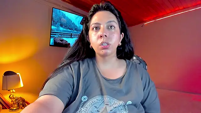 coraline latin online show from January 14, 11:27 pm