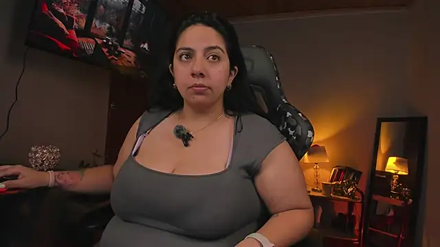 coraline latin online show from February 24, 10:47 pm