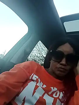 EnticingAaliyah online show from February 13, 11:12 pm