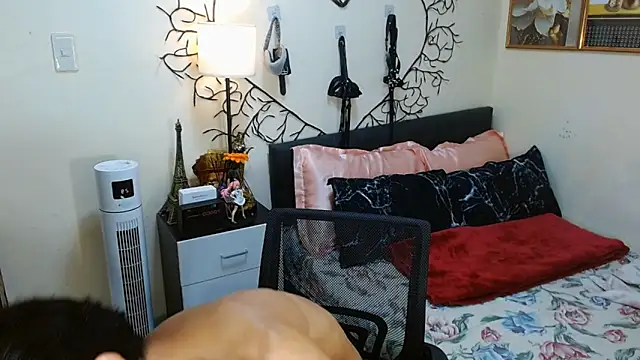 WildestTwink online show from December 17, 12:27 am