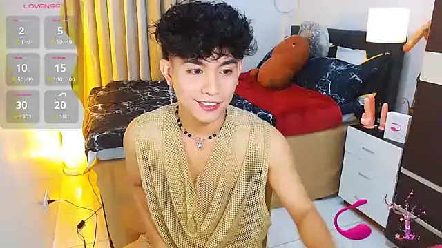 WildestTwink online show from March 18, 5:38 pm
