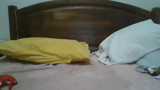 Snapshot of CarlosRocha73 chatting on June 10, 11:24 pm CarlosRocha73 online show from June 10, 11:24 pm
