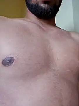 Snapshot of shakir12340 chatting on December 19, 4:19 am shakir12340 online show from December 19, 4:19 am