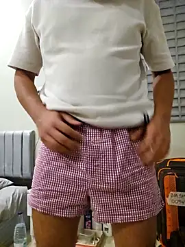 Snapshot of shakir12340 chatting on February 19, 8:05 pm shakir12340 online show from February 19, 8:05 pm