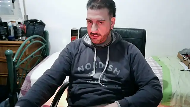 Snapshot of Italian_dark_desire chatting on March 23, 2:43 pm Italian dark desire online show from March 23, 2:43 pm