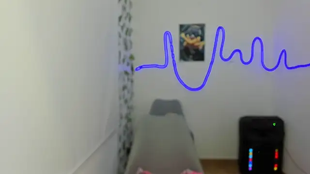 Snapshot of ReyleDoll chatting on September 12, 10:43 pm ReyleDoll online show from September 12, 10:43 pm