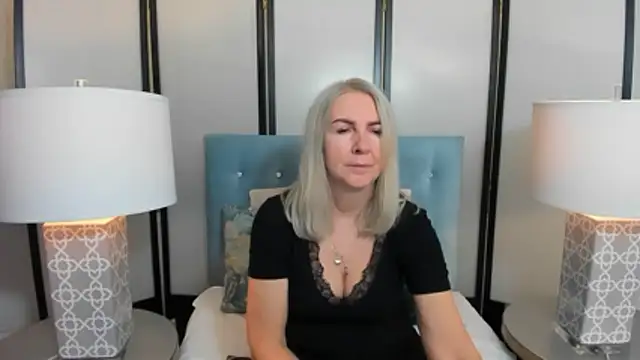 EricaTop online show from January 8, 9:39 pm