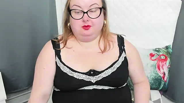 dirtyBonnie online show from December 17, 9:17 am