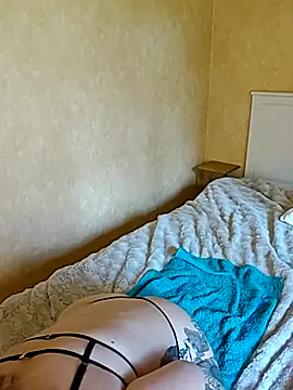 SwedishJennifer online show from October 3, 1:41 pm