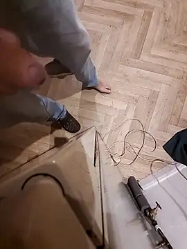 realeasy1 online show from September 26, 9:08 pm