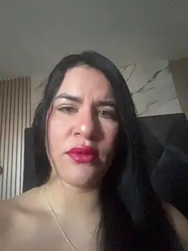 Zafira Alabi online show from December 4, 6:16 pm