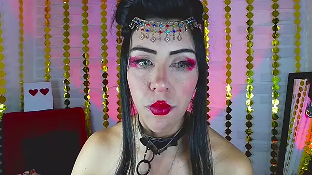 Snapshot of sky_girl1 chatting on February 22, 6:19 pm sky girl1 online show from February 22, 6:19 pm