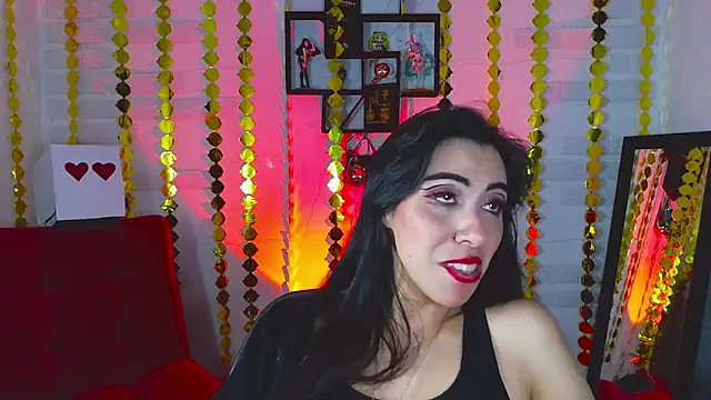 Snapshot of sky_girl1 chatting on February 27, 6:50 am sky girl1 online show from February 27, 6:50 am