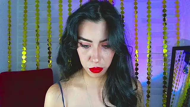 Snapshot of sky_girl1 chatting on March 5, 9:48 pm sky girl1 online show from March 5, 9:48 pm