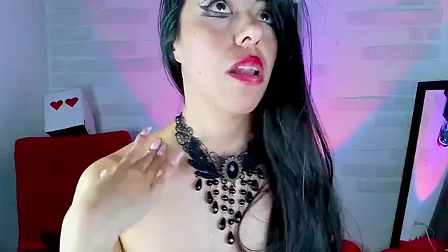 Snapshot of sky_girl1 chatting on March 22, 12:06 am sky girl1 online show from March 22, 12:06 am