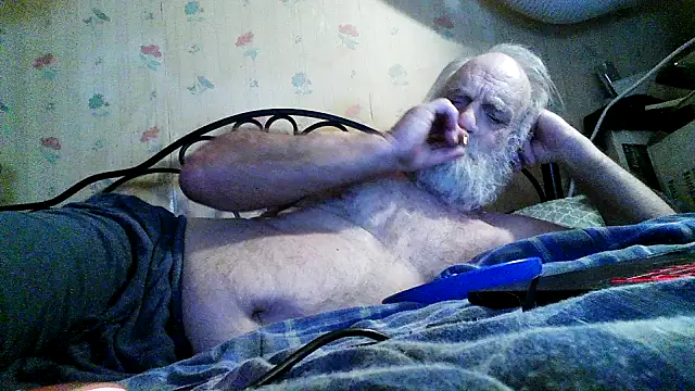 russtee online show from November 28, 6:49 am