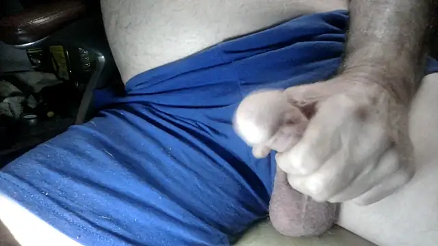 russtee online show from March 22, 8:45 pm