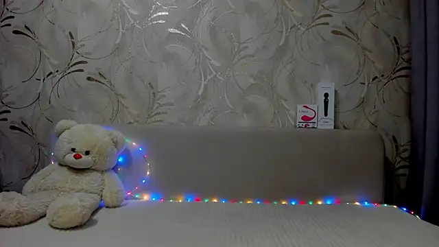 Malika Lisan online show from February 19, 2:12 am