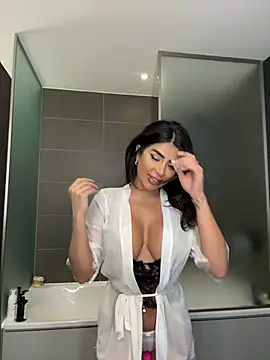 ArabicBarbie online show from February 1, 12:18 am