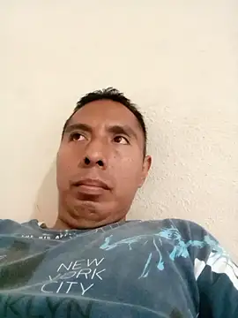 Snapshot of desnudo_Sexoxo chatting on December 31, 8:56 pm desnudo Sexoxo online show from December 31, 8:56 pm