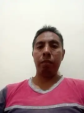 Snapshot of desnudo_Sexoxo chatting on January 23, 3:26 am desnudo Sexoxo online show from January 23, 3:26 am