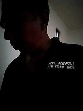 desnudo Sexoxo online show from December 17, 6:25 pm