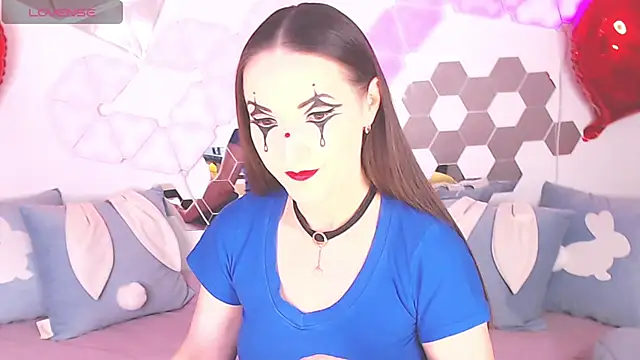 LexiKiss online show from March 8, 7:27 am