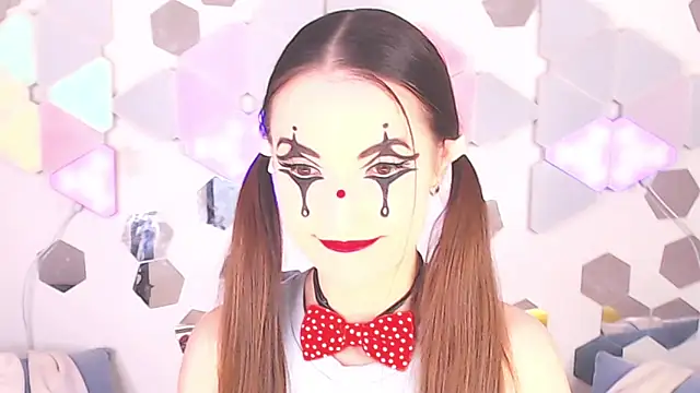 LexiKiss online show from November 11, 11:05 pm