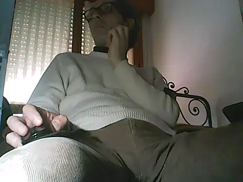 Moro ra online show from April 10, 11:59 am